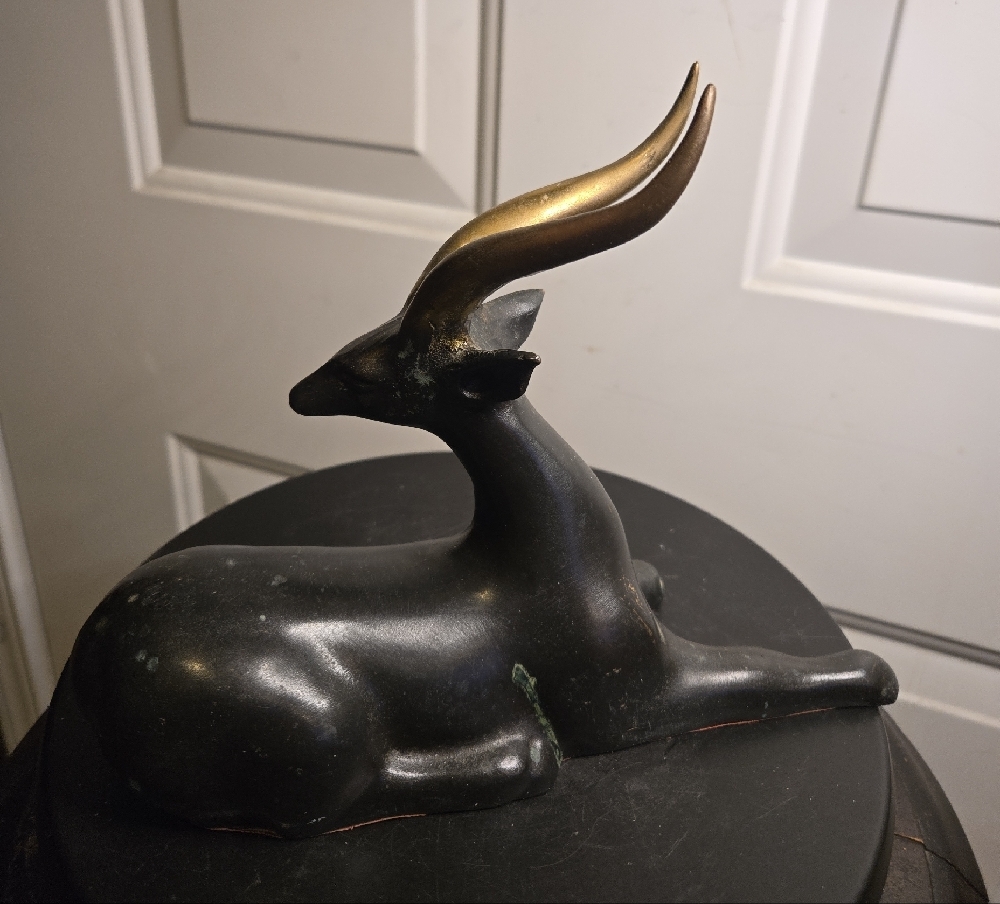 Loet Vanderveen Style Antelope Bronze, Black, and Brass Sculpture Figurine - Picture 4 of 10